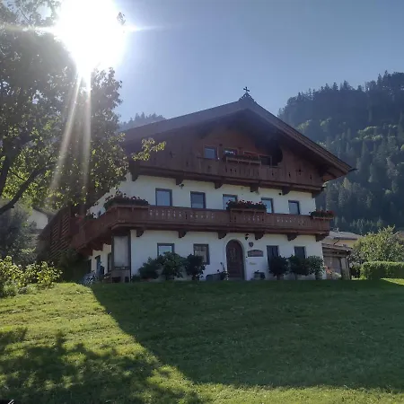 Jochelerhof Bauernhof Strass im Zillertal